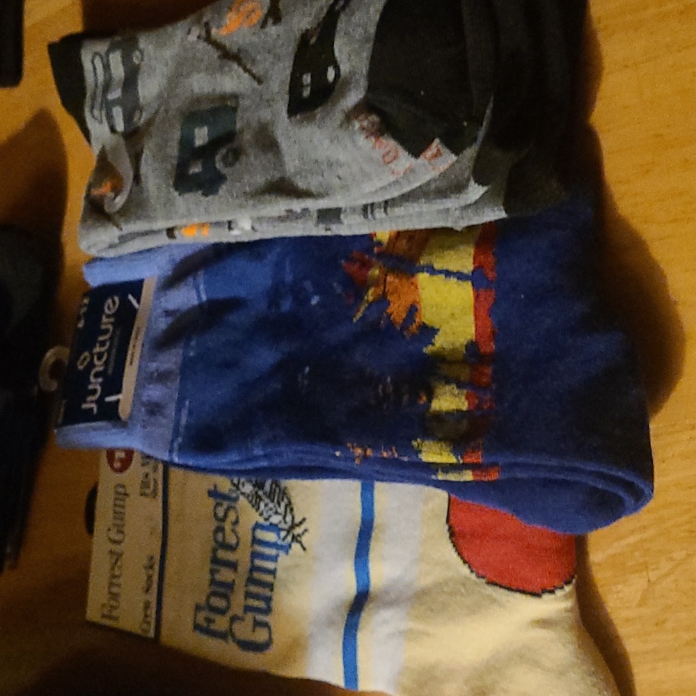 Men's socks 3 pair Size 6-12 - Picture 1 of 4